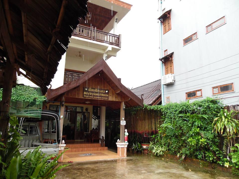 เมเล เกสต์เฮ้าส์ Hotel วังเวียง ภายนอก รูปภาพ