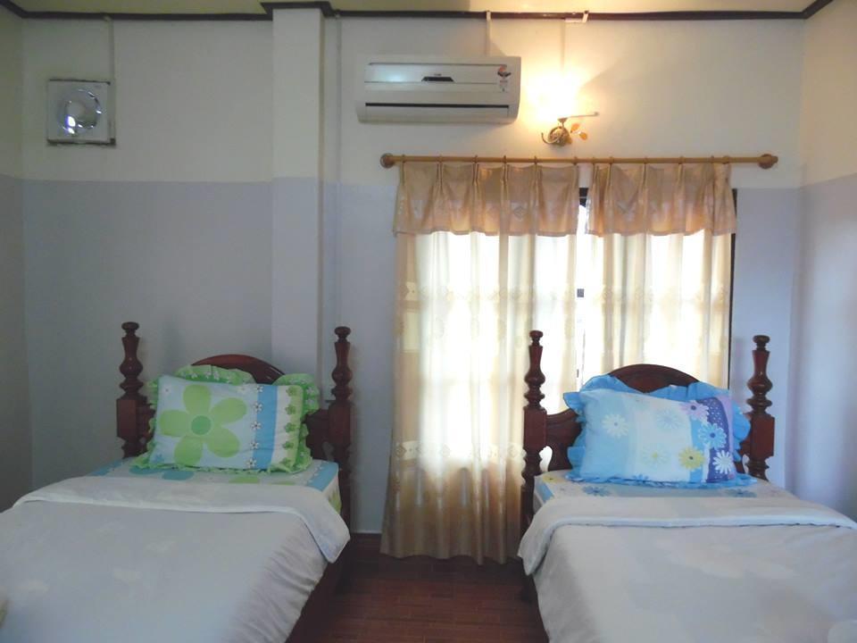 เมเล เกสต์เฮ้าส์ Hotel วังเวียง ภายนอก รูปภาพ